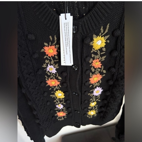 NWT Alice + Olivia Kitty Puff Sleeve Floral Embroidery Cardigan Sweater medium - Picture 10 of 10